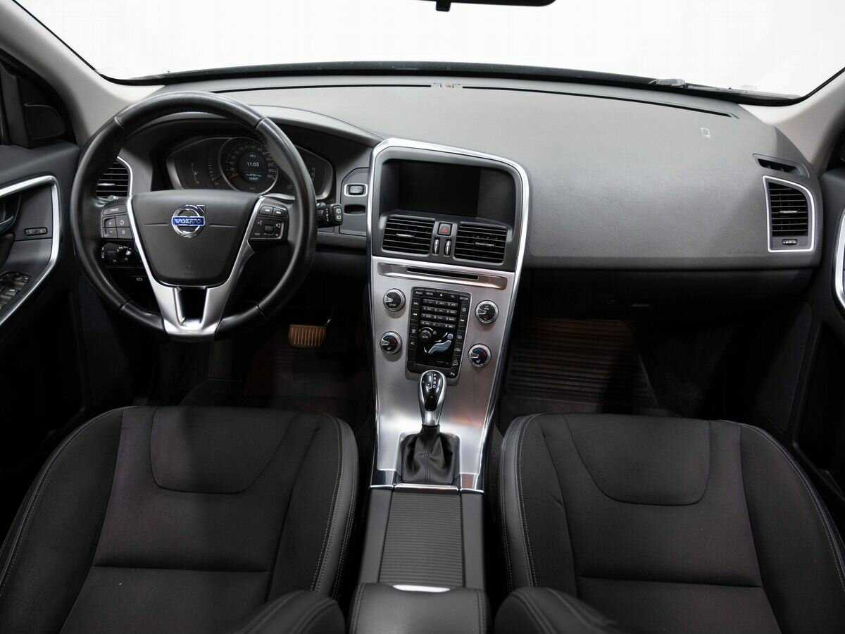 Купить Volvo XC60 с пробегом. Фото: #12