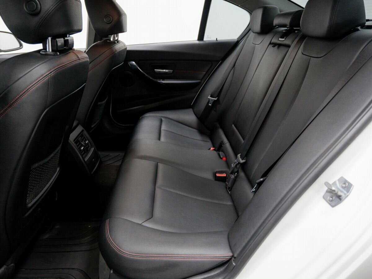 Купить BMW 3 серии с пробегом. Фото: #11