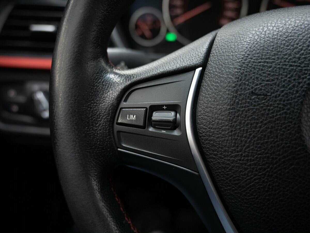 Купить BMW 3 серии с пробегом. Фото: #23