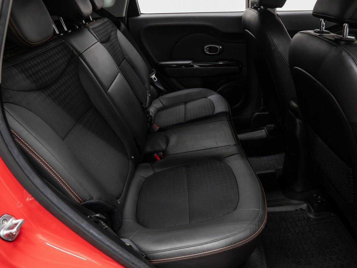 Купить Kia Soul с пробегом. Фото: #8