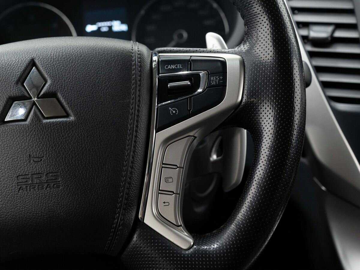 Купить Mitsubishi Pajero Sport с пробегом. Фото: #15