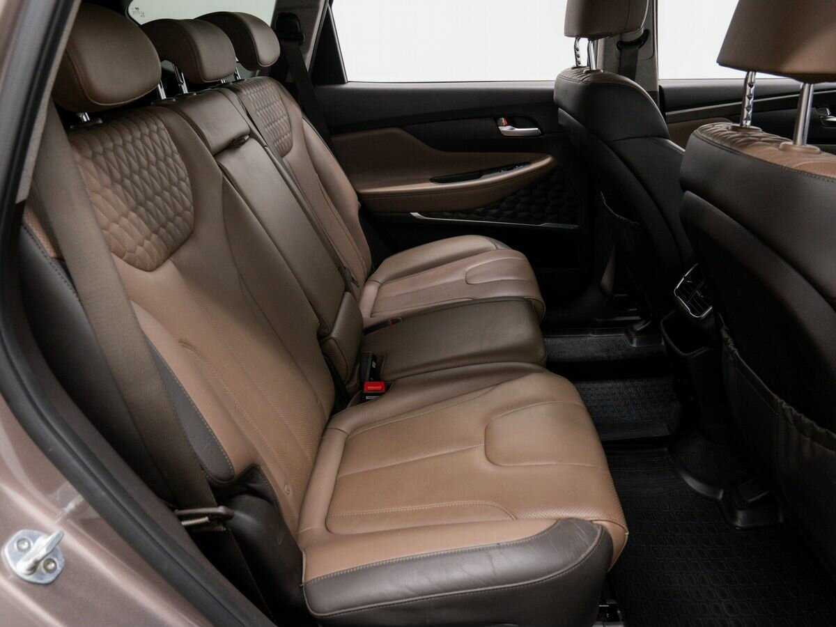 Купить Hyundai Santa Fe с пробегом. Фото: #8