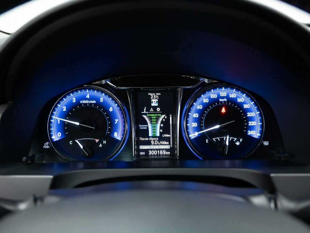 Продажа Б/У Тойота Камри. Фото: #17