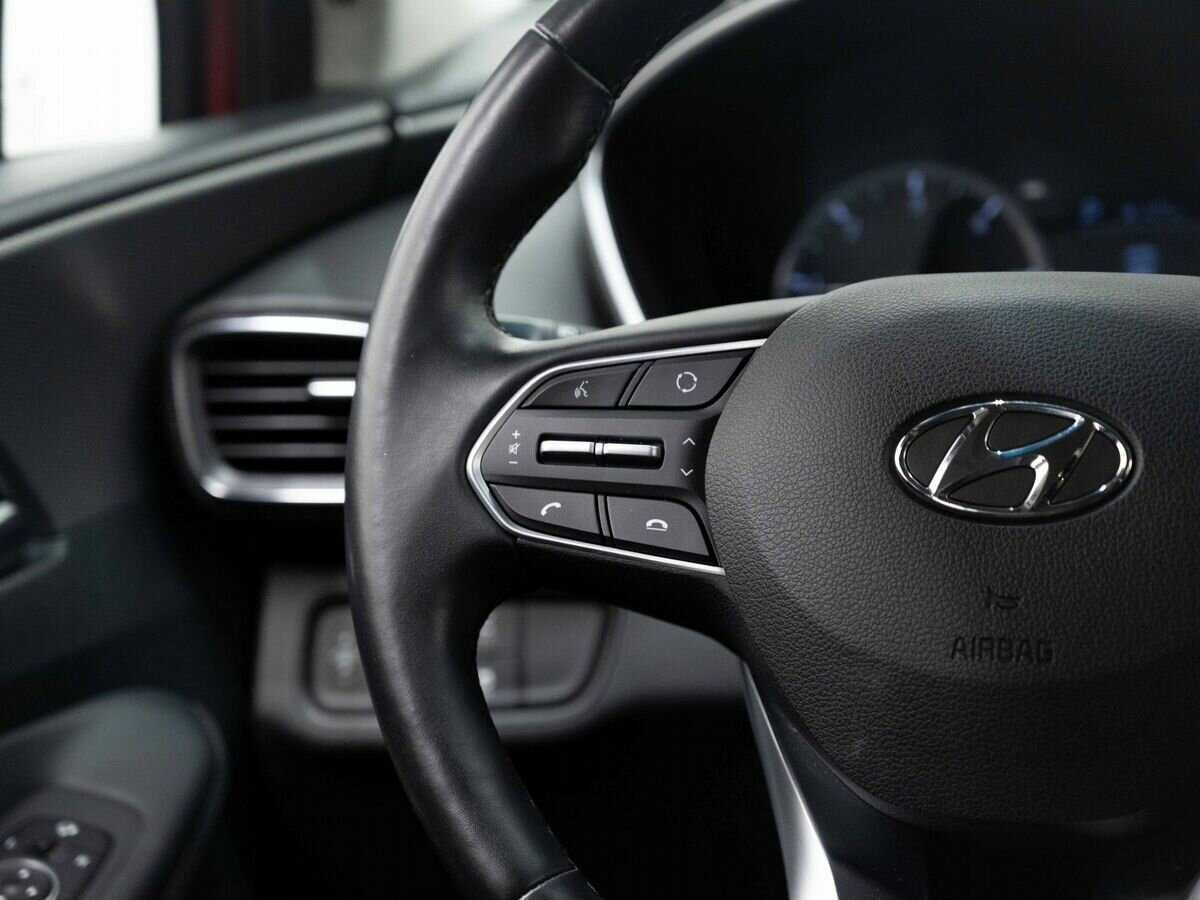 Купить Hyundai Santa Fe с пробегом. Фото: #14