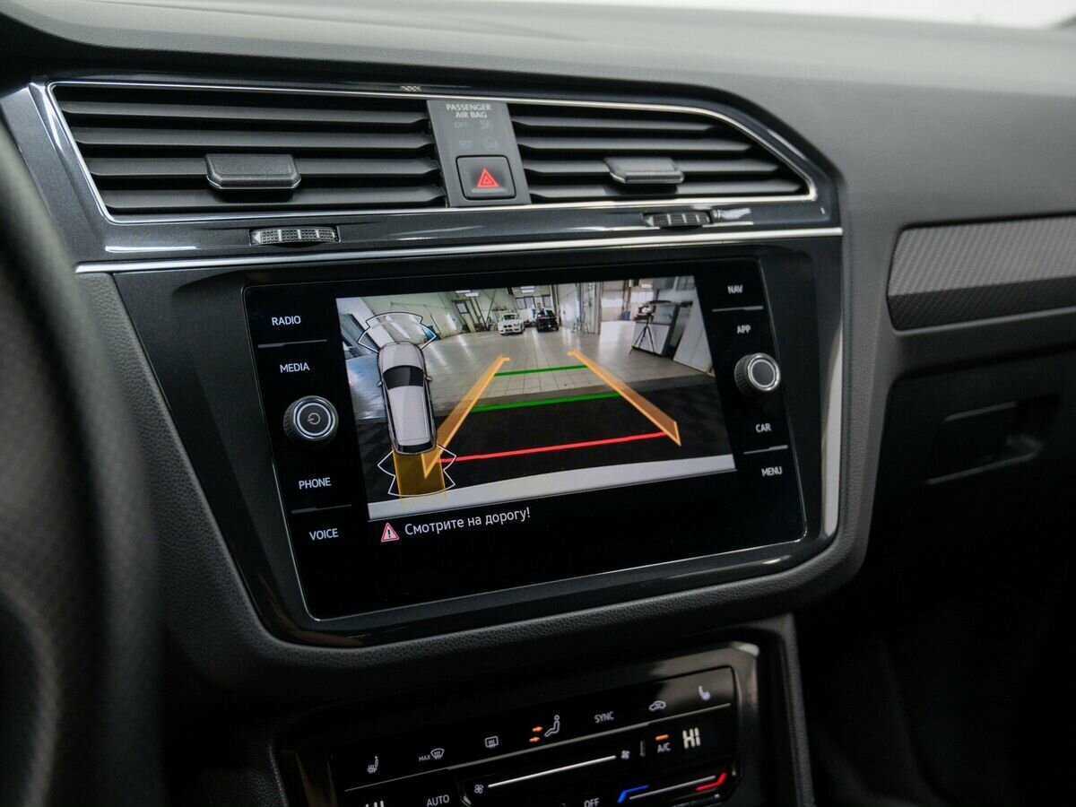 Купить Volkswagen Tiguan с пробегом. Фото: #22