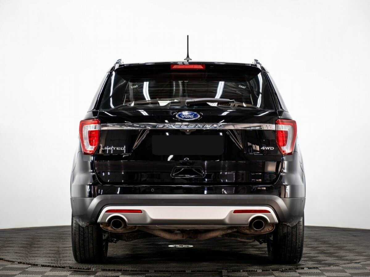 Купить Ford Explorer с пробегом. Фото: #4