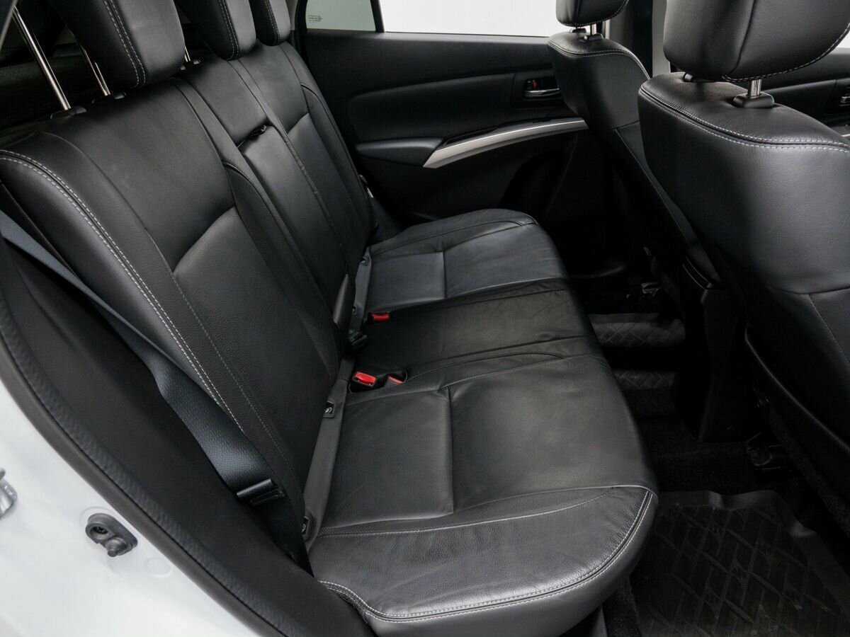 Продажа Б/У Сузуки С-Икс4. Фото: #8