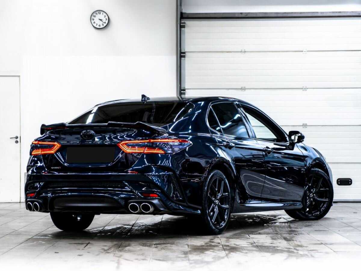 Купить Toyota Camry с пробегом. Фото: #2