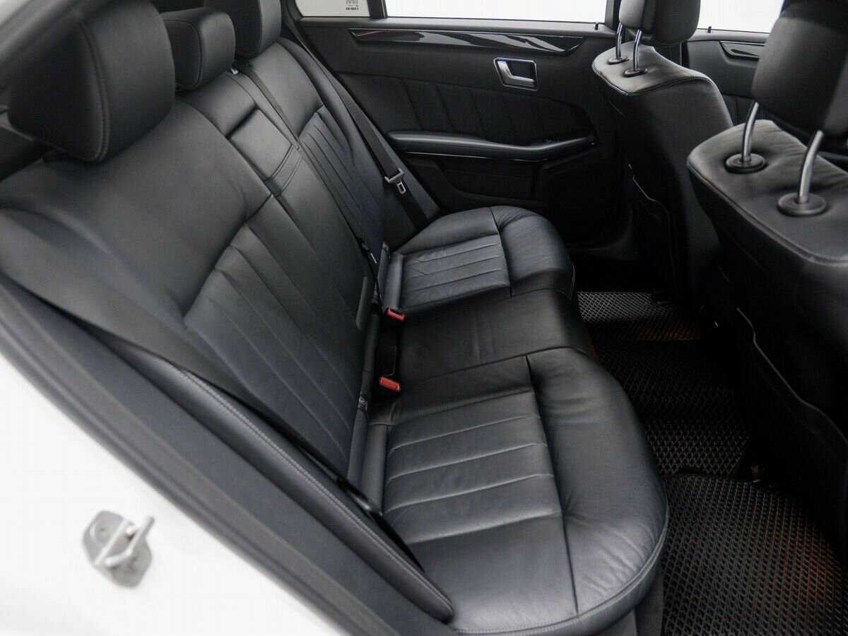 Купить Mercedes-Benz E-Класс с пробегом. Фото: #8