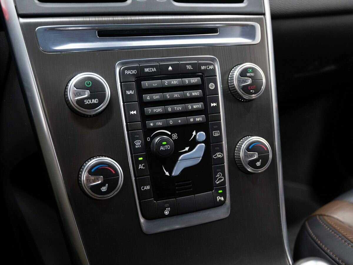 Продажа Б/У Вольво ИксЦ60. Фото: #22