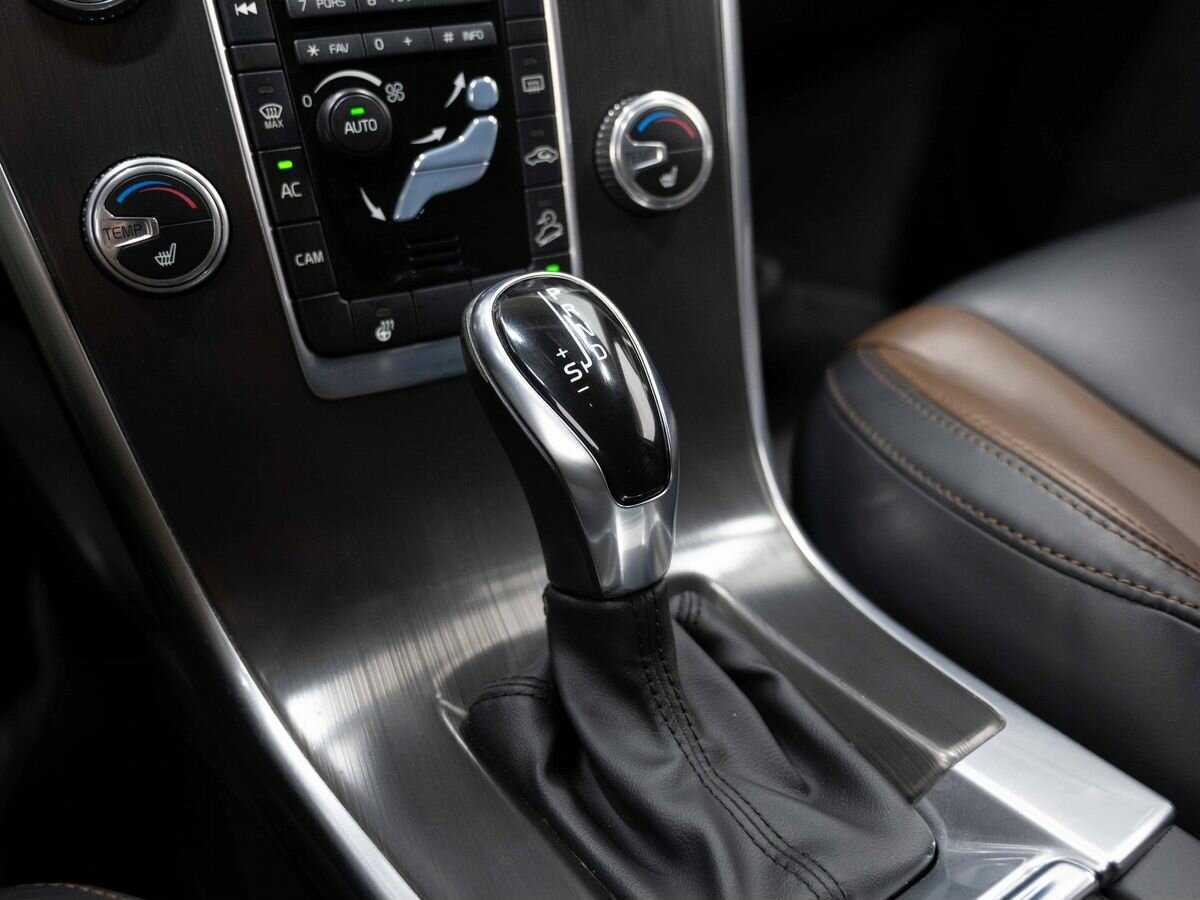 Продажа Б/У Вольво ИксЦ60. Фото: #23