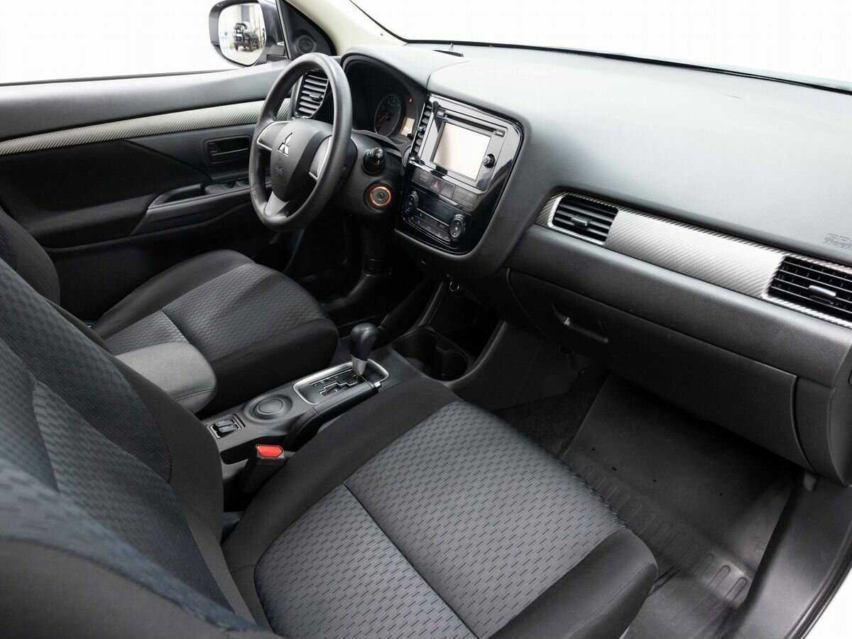 Продажа Б/У Митсубиши Оутлэндер. Фото: #10