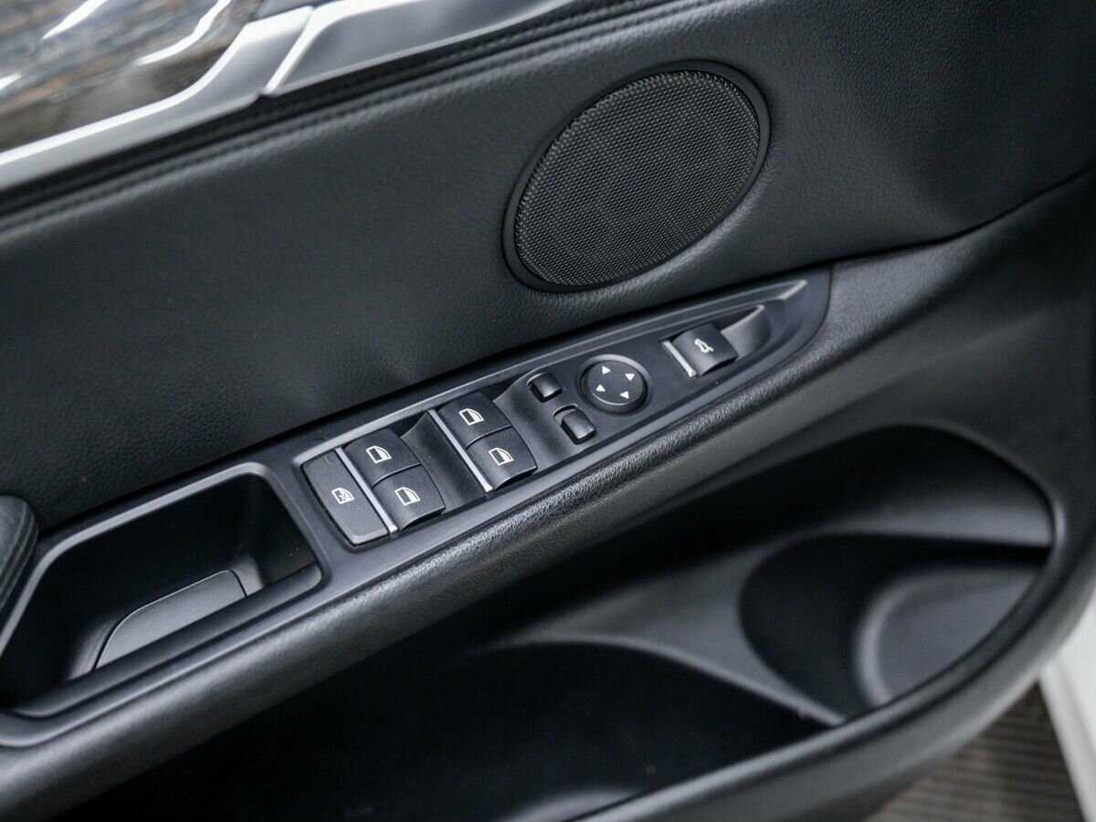 Купить BMW X5 с пробегом. Фото: #13