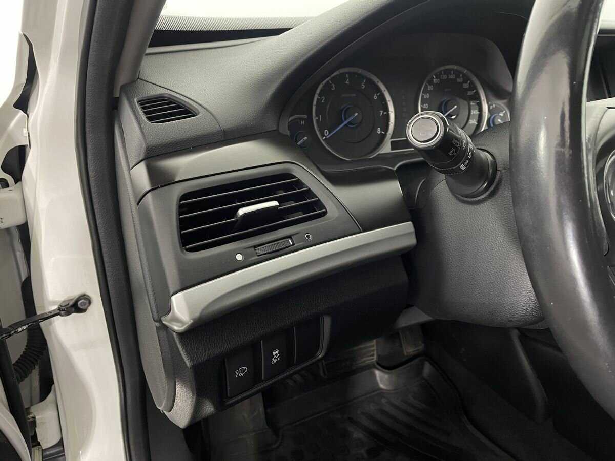 Купить Honda Crosstour с пробегом. Фото: #8