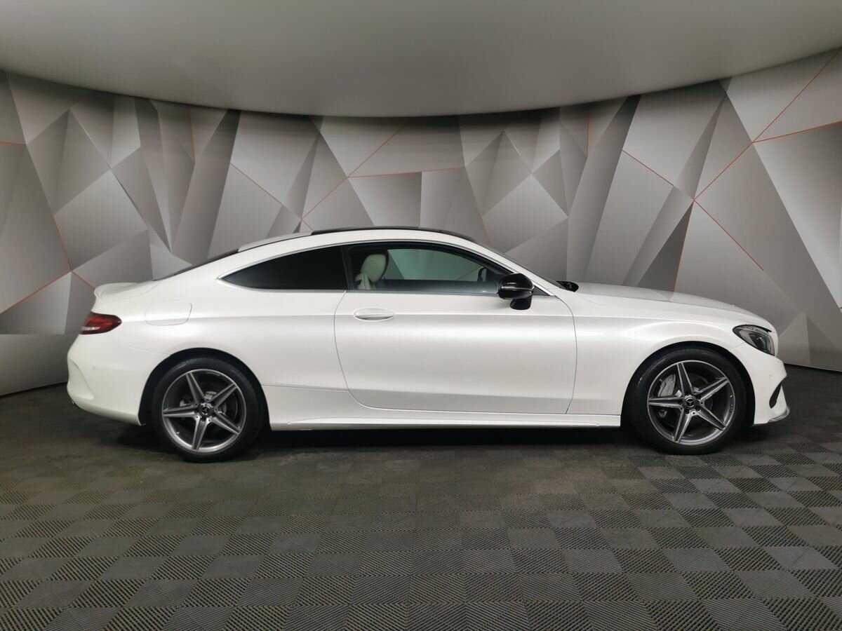 Купить Mercedes-Benz C-Класс с пробегом. Фото: #5