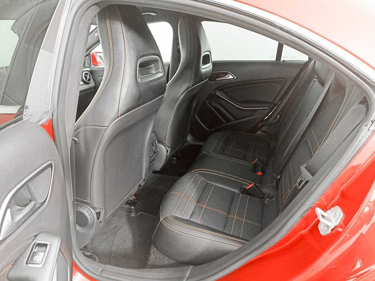 Купить Mercedes-Benz CLA с пробегом. Фото: #9