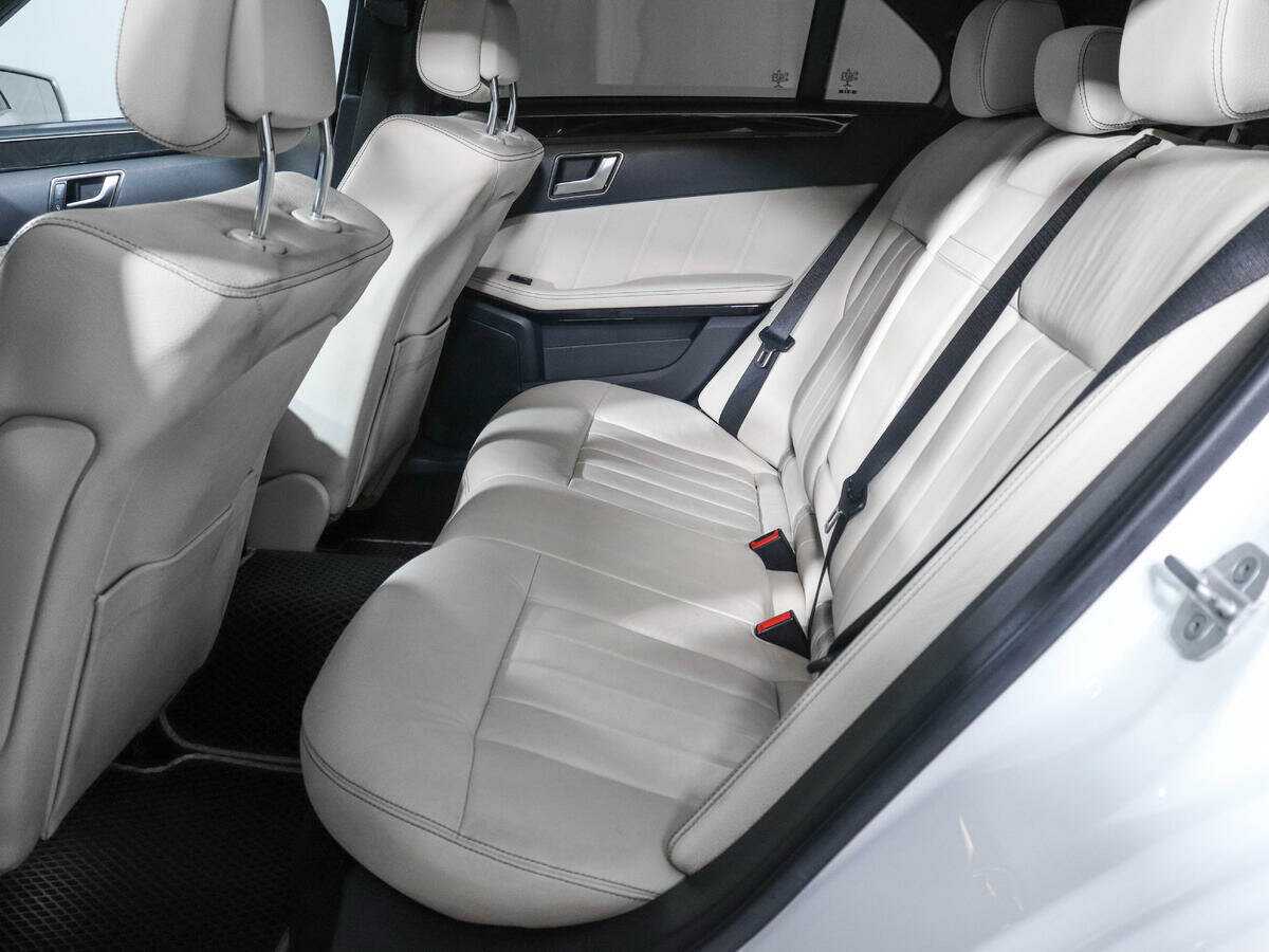 Купить Mercedes-Benz E-Класс с пробегом. Фото: #8
