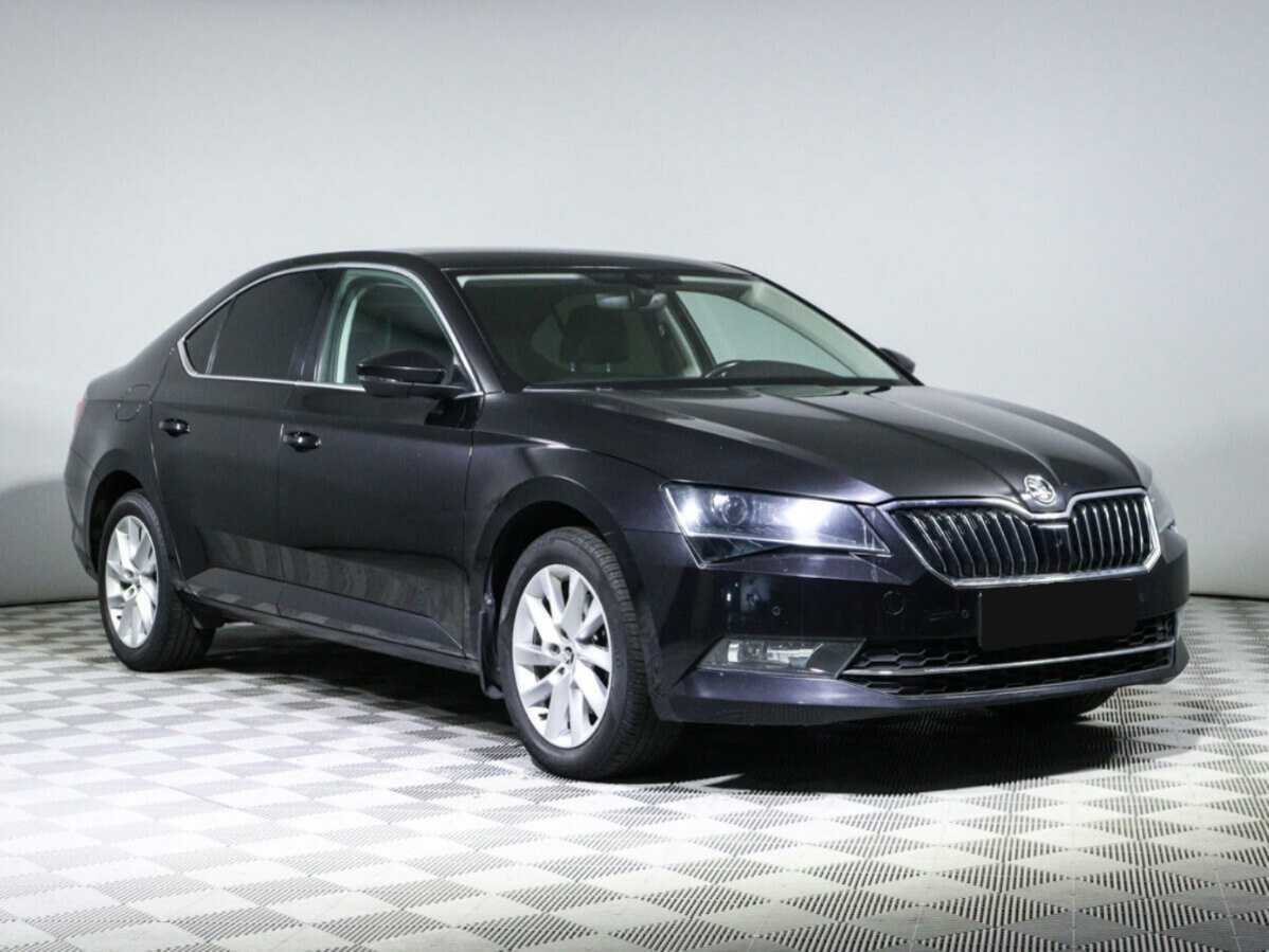 Купить Skoda Superb с пробегом. Фото: #2