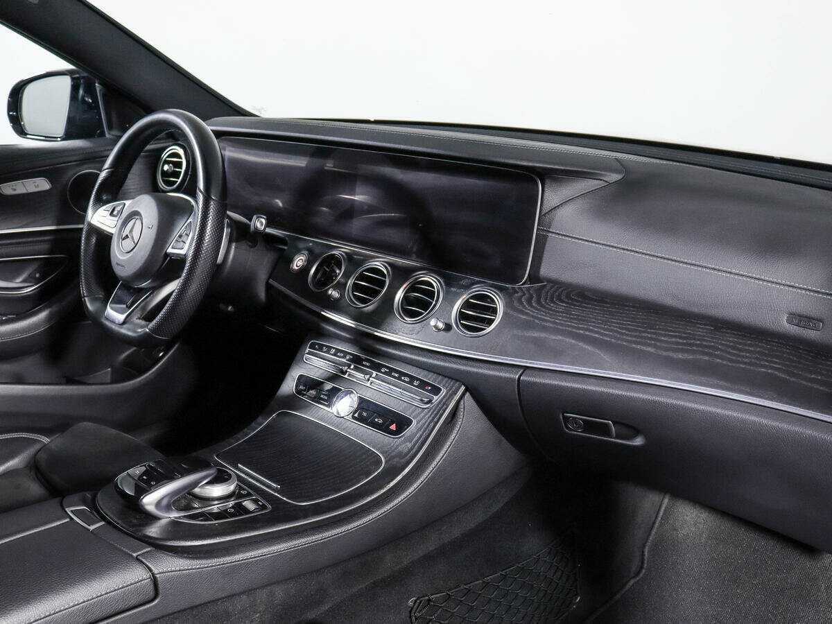 Купить Mercedes-Benz E-Класс с пробегом. Фото: #8