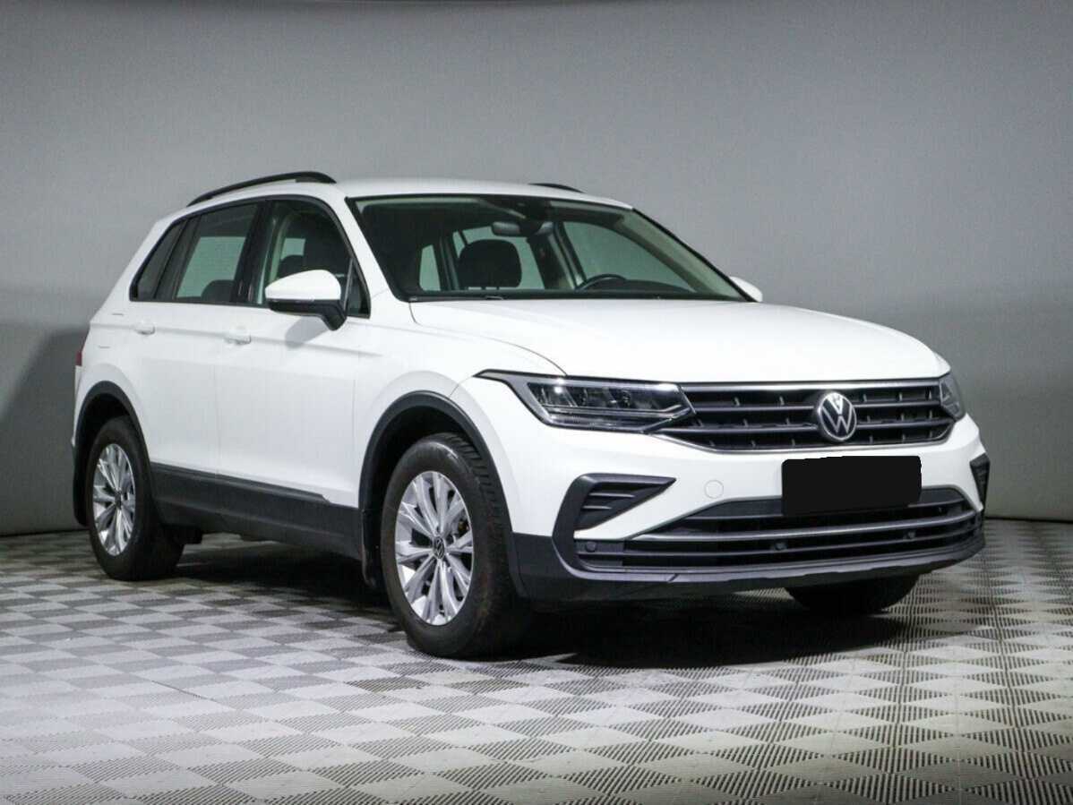 Купить Volkswagen Tiguan с пробегом. Фото: #2