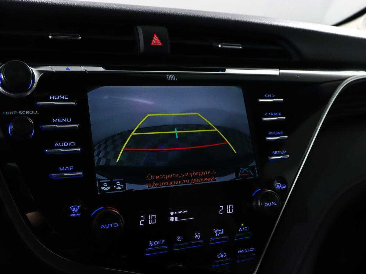 Купить Toyota Camry с пробегом. Фото: #12