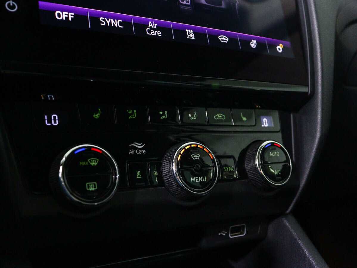 Купить Skoda Octavia с пробегом. Фото: #16