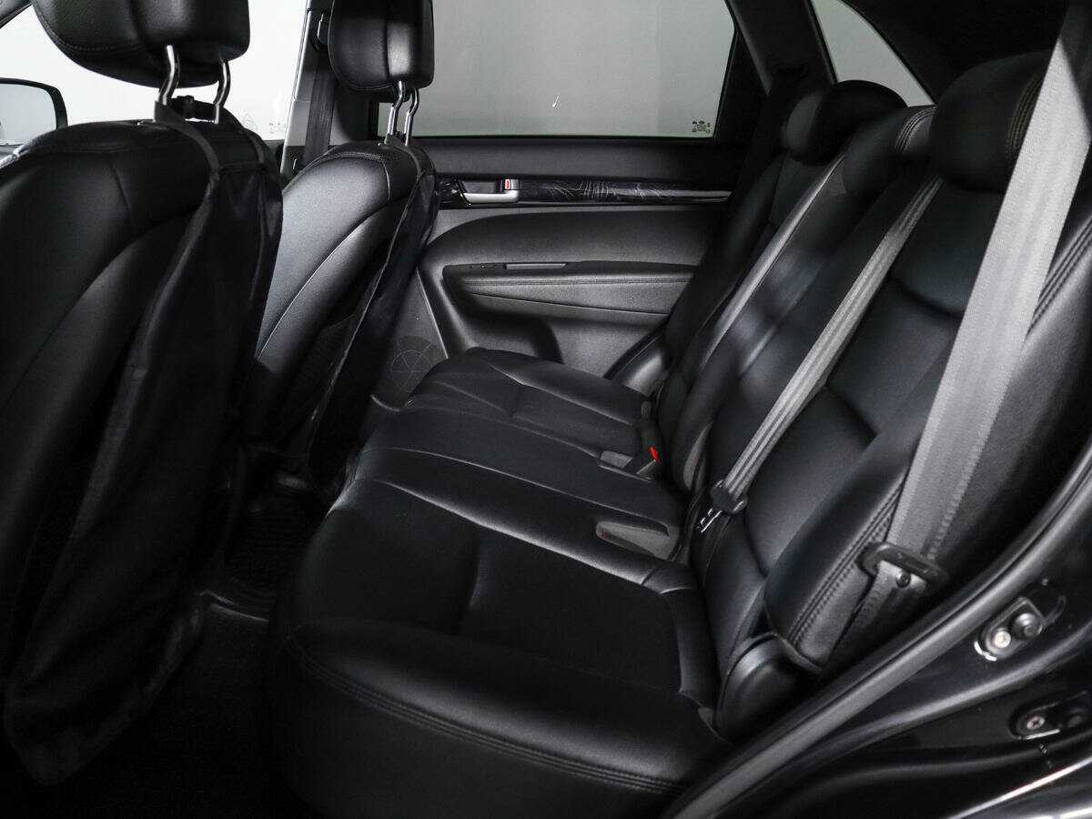 Купить Kia Sorento с пробегом. Фото: #7