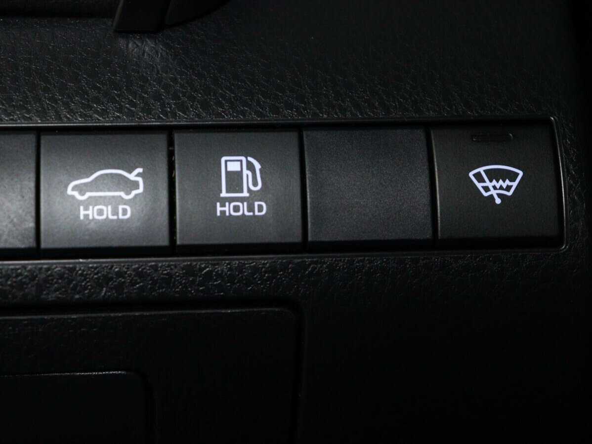 Купить Toyota Camry с пробегом. Фото: #15