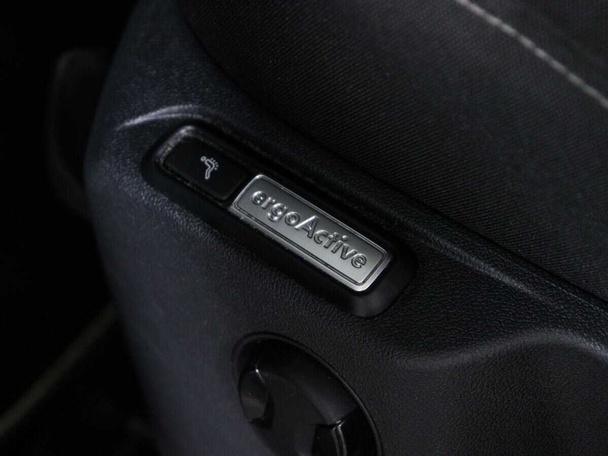 Купить Volkswagen Tiguan с пробегом. Фото: #15