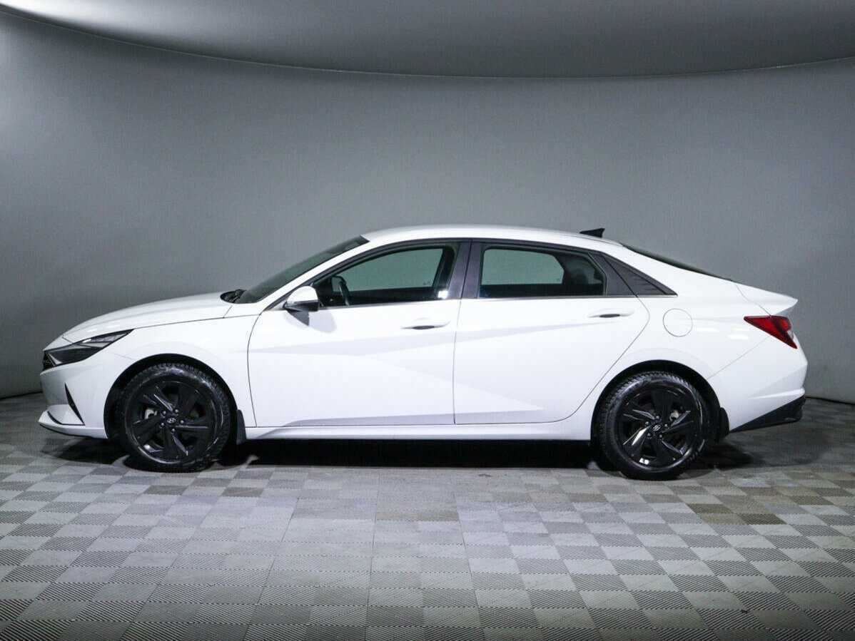 Купить Hyundai Elantra с пробегом. Фото: #7