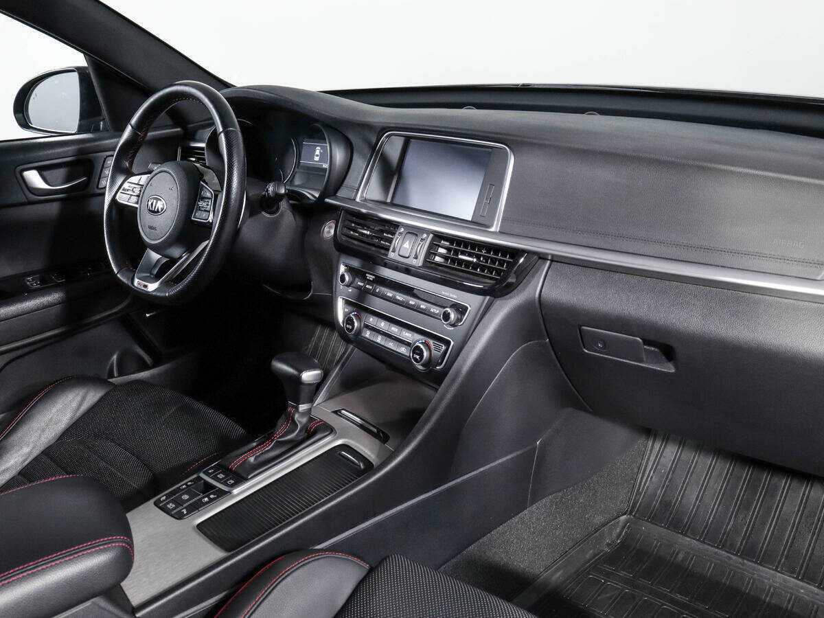 Купить Kia Optima с пробегом. Фото: #8