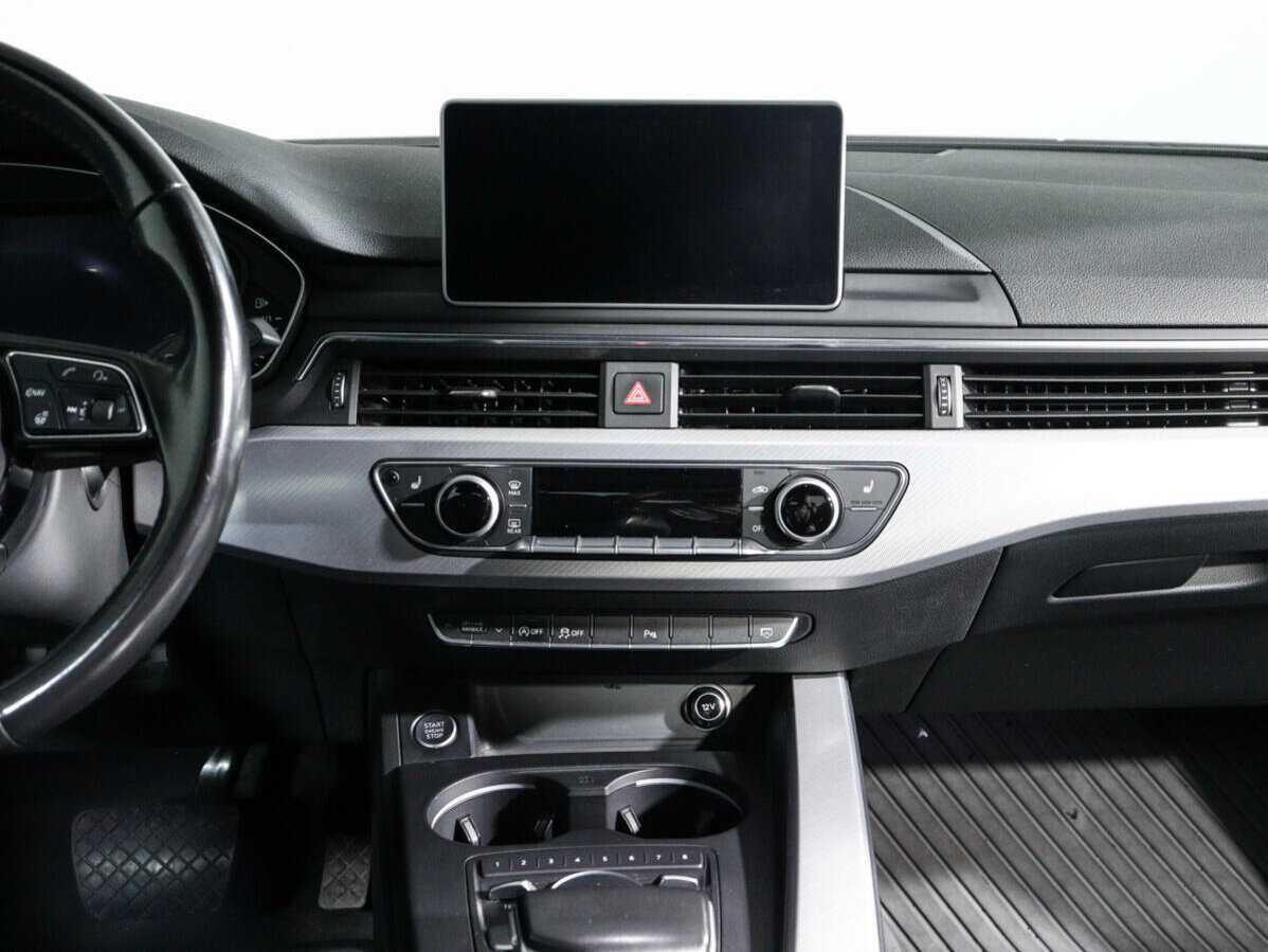 Купить Audi A4 с пробегом. Фото: #12