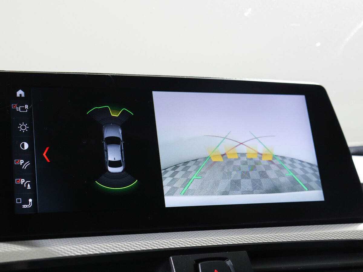 Купить BMW 3 серии с пробегом. Фото: #19