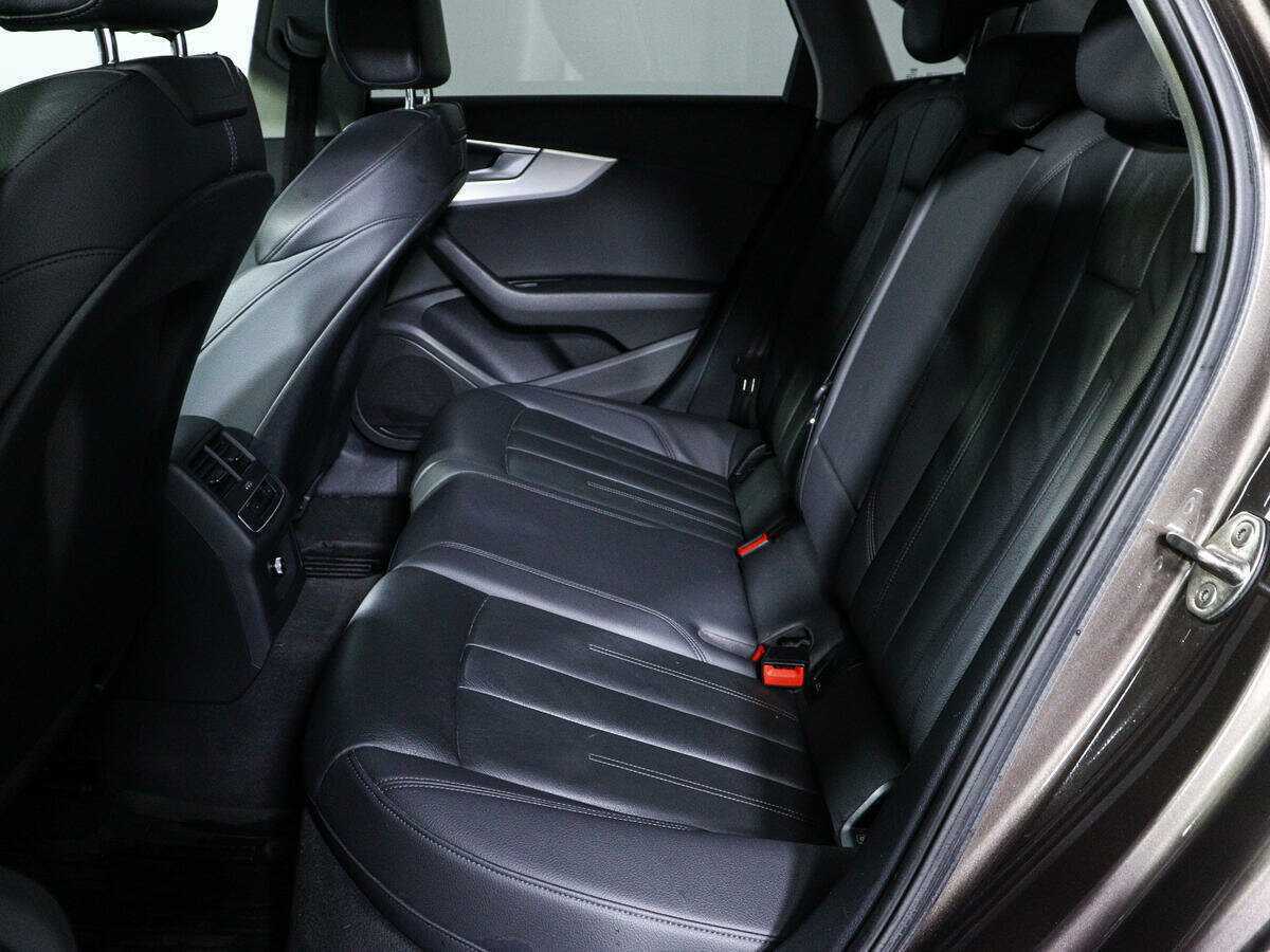 Купить Audi A4 с пробегом. Фото: #9