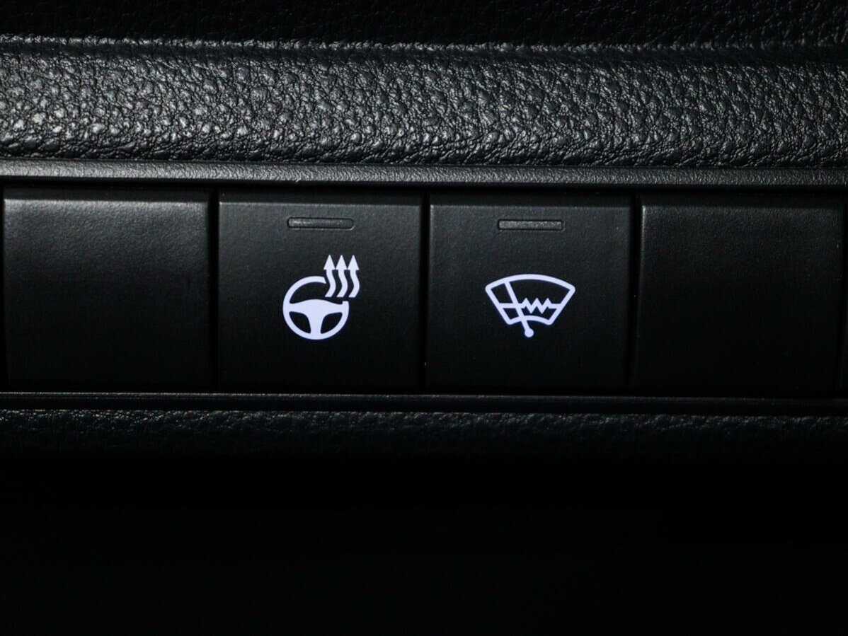 Купить Toyota Corolla с пробегом. Фото: #14