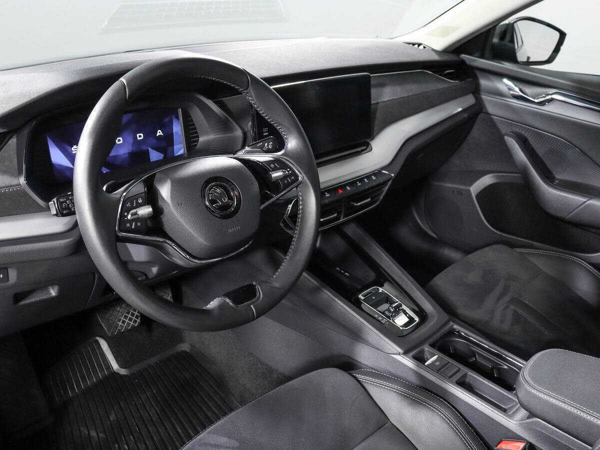 Купить Skoda Octavia с пробегом. Фото: #11