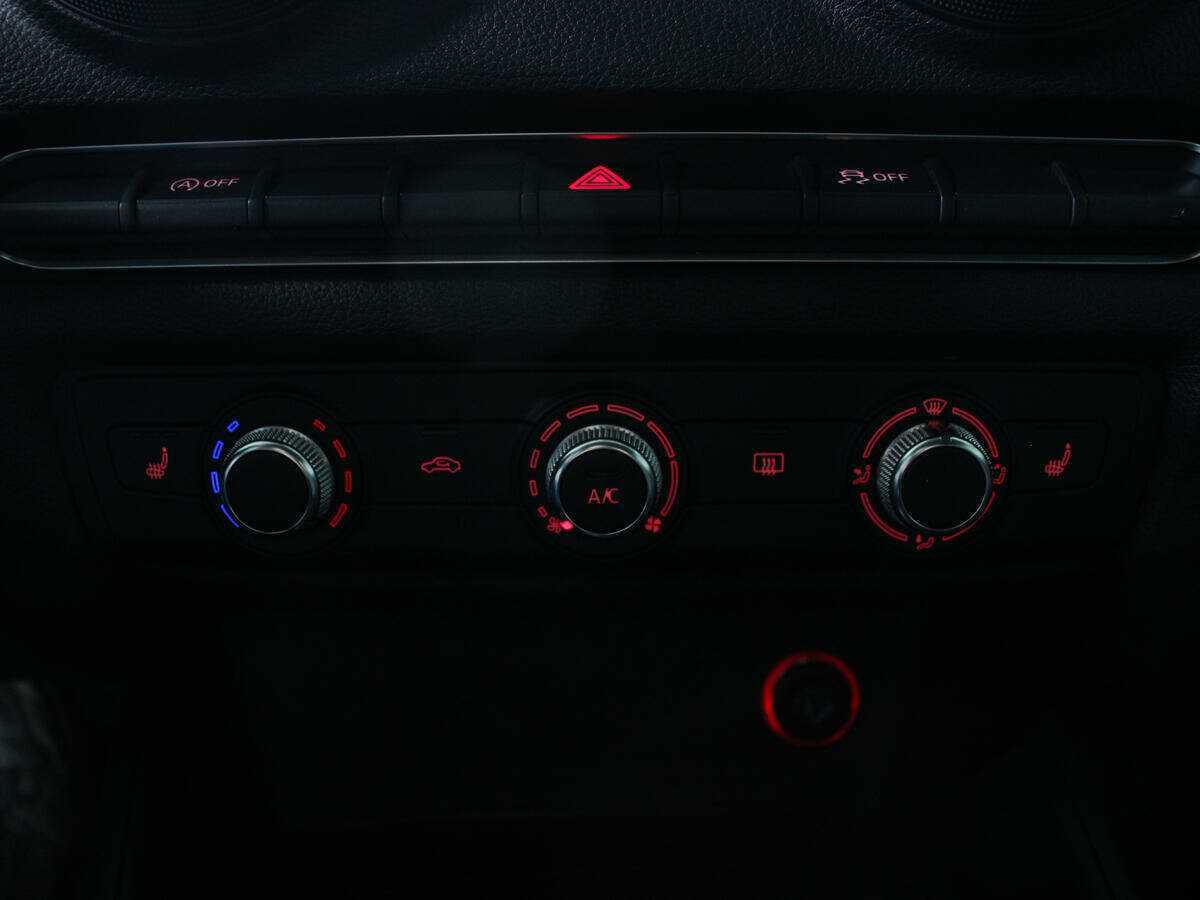 Купить Audi A3 с пробегом. Фото: #16