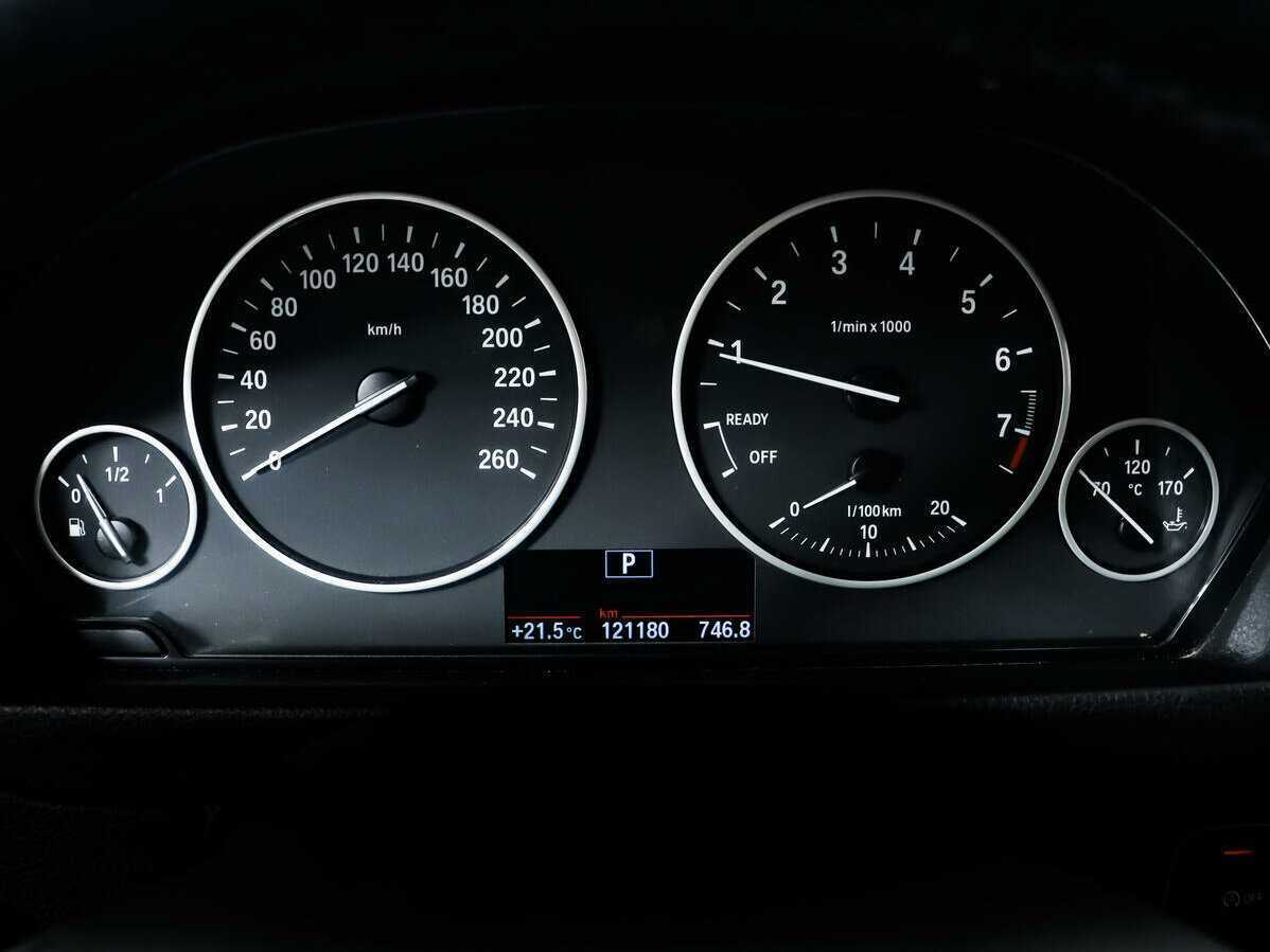 Купить BMW 3 серии с пробегом. Фото: #8