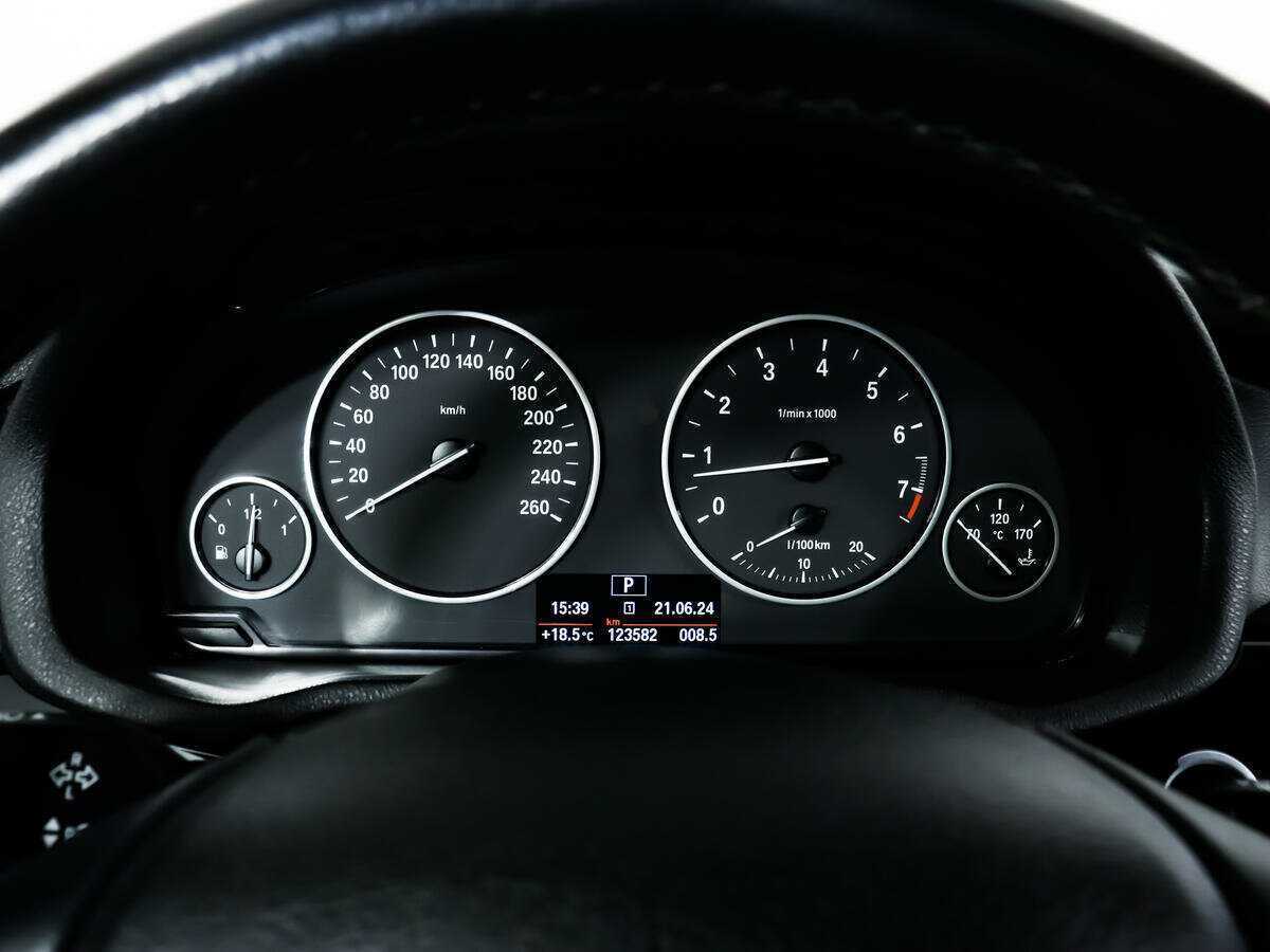 Купить BMW X3 с пробегом. Фото: #9