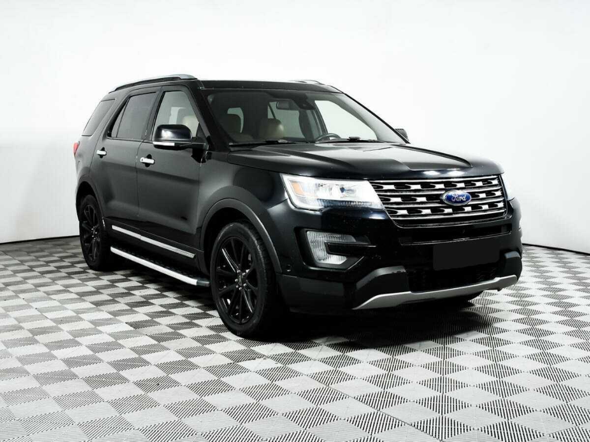 Купить Ford Explorer с пробегом. Фото: #2