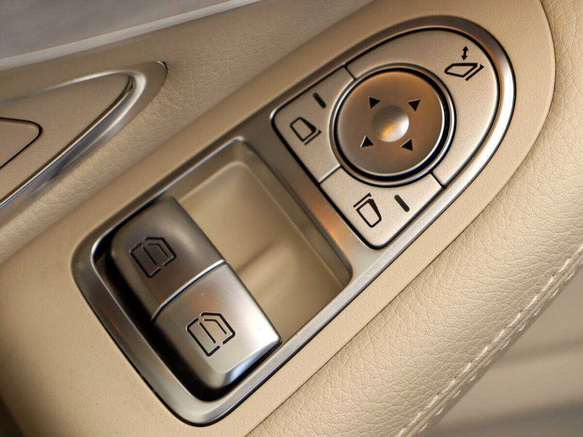 Купить Mercedes-Benz C-Класс с пробегом. Фото: #14