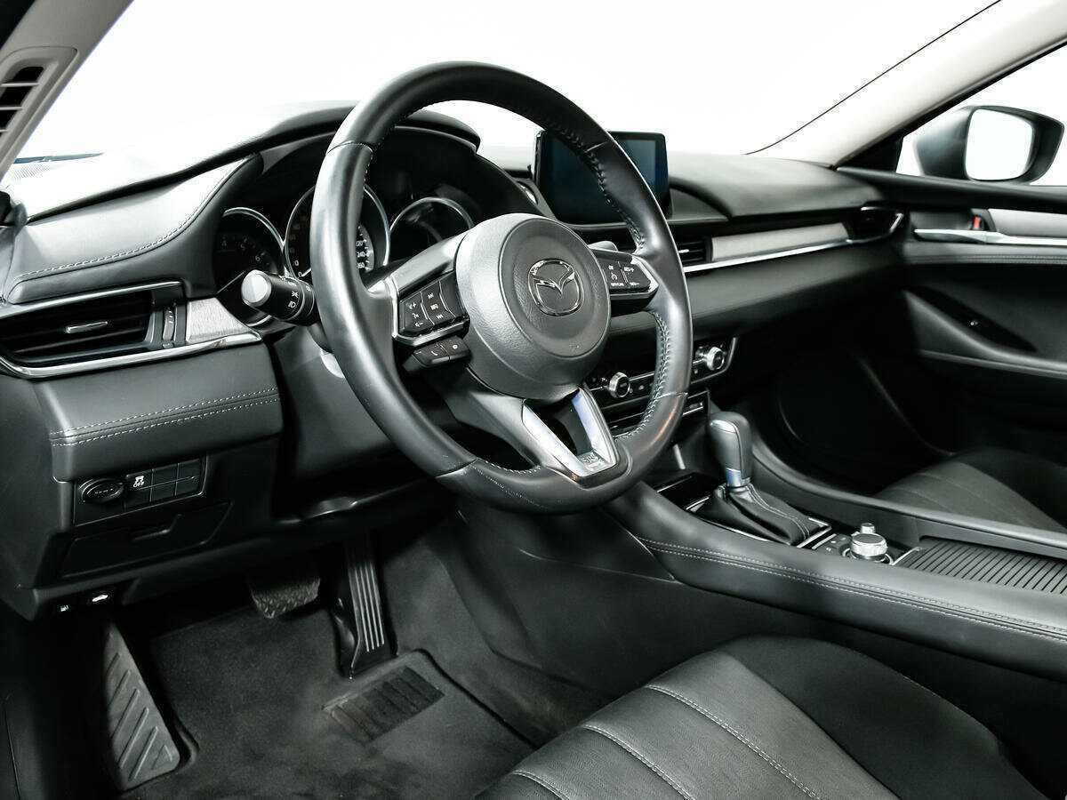 Купить Mazda 6 с пробегом. Фото: #12
