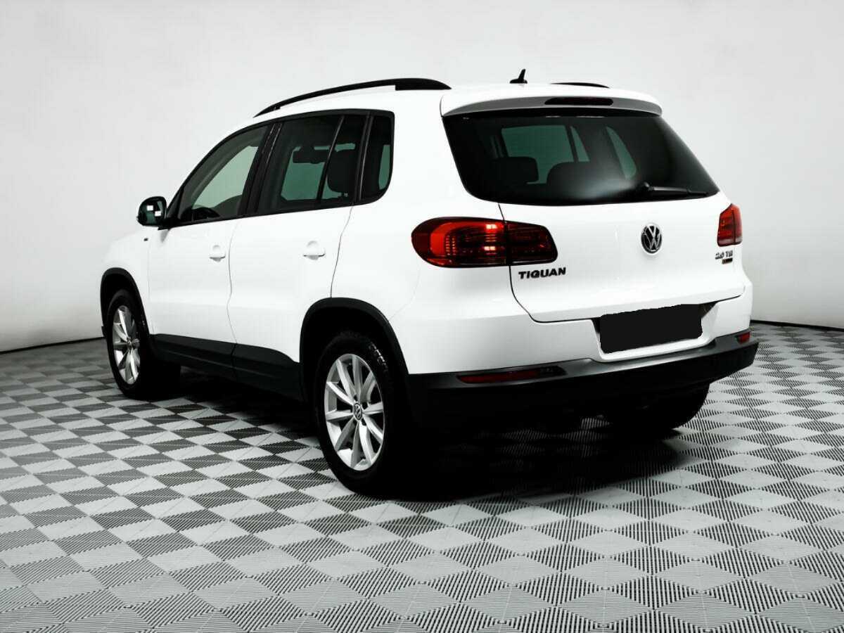 Купить Volkswagen Tiguan с пробегом. Фото: #6