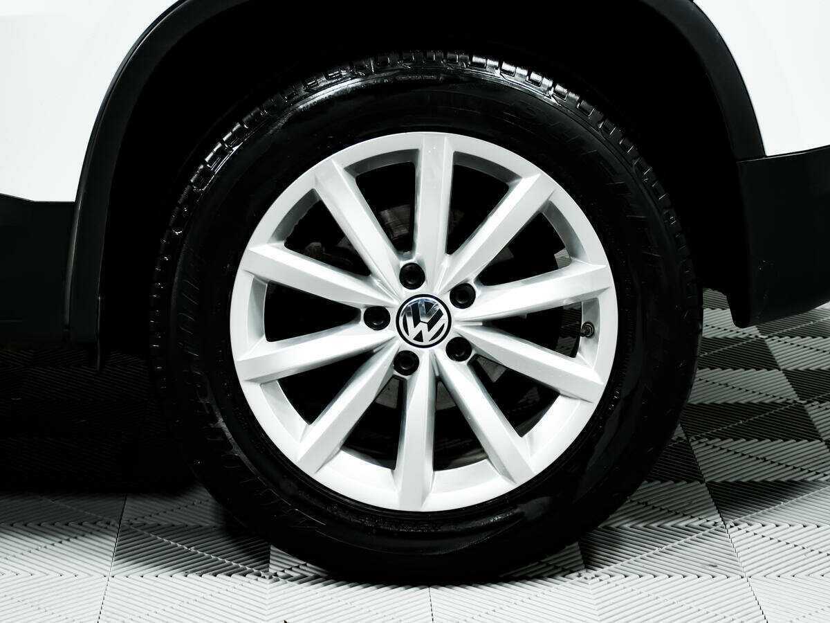Купить Volkswagen Tiguan с пробегом. Фото: #13