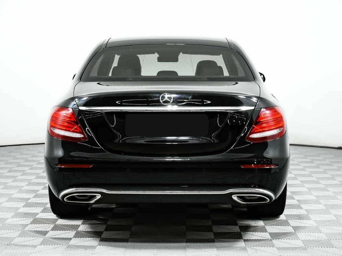 Купить Mercedes-Benz E-Класс с пробегом. Фото: #4