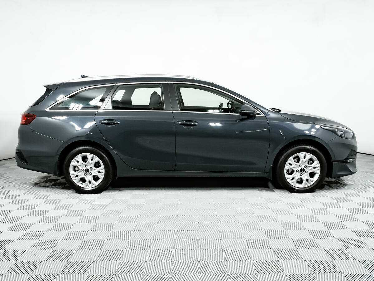 Купить Kia Ceed с пробегом. Фото: #3