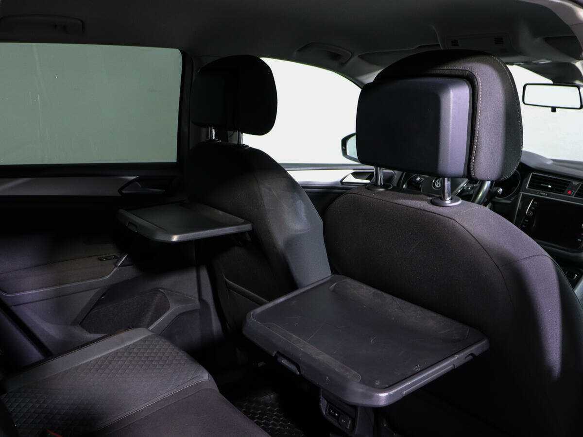 Купить Volkswagen Tiguan с пробегом. Фото: #14