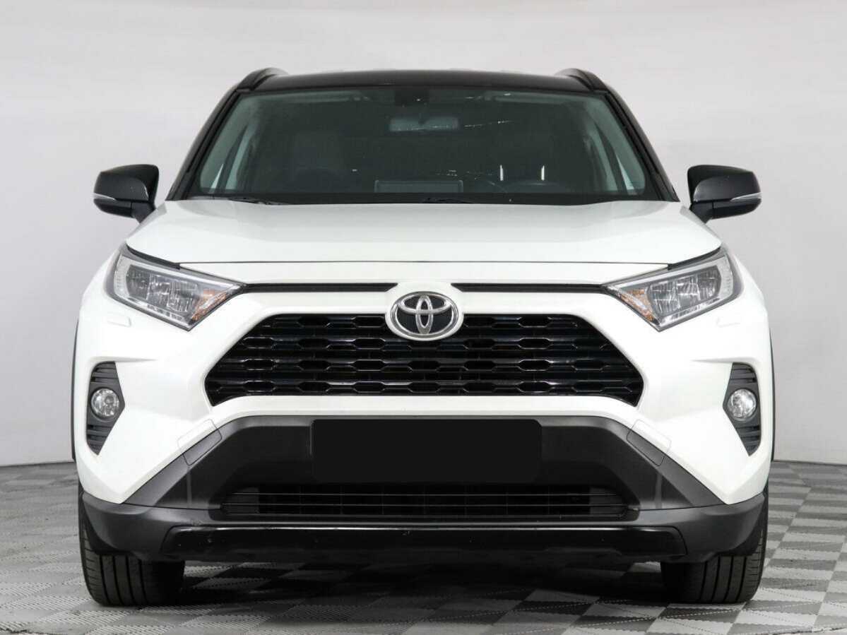 Купить Toyota RAV4 с пробегом. Фото: #1