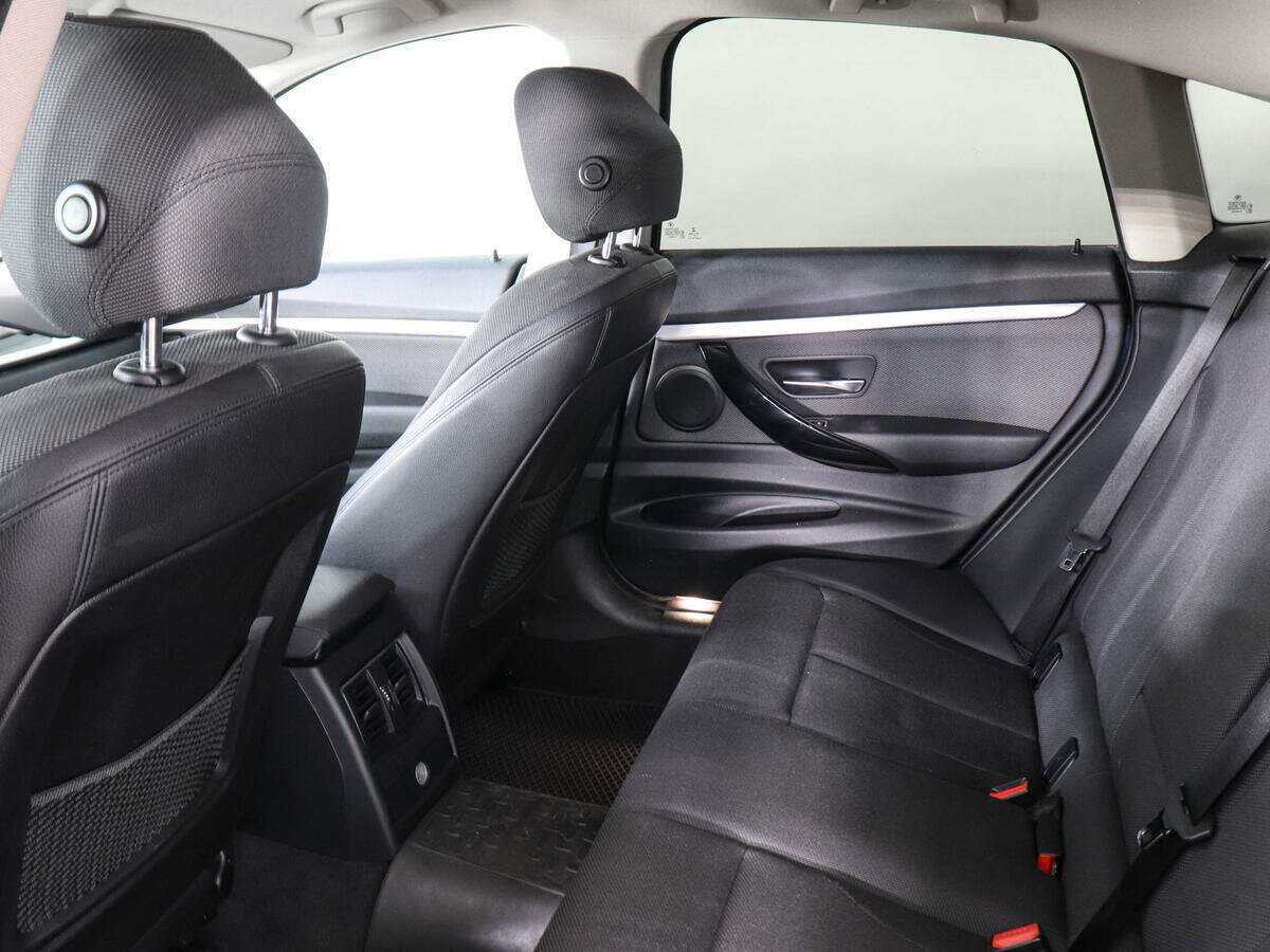 Купить BMW 3 серии с пробегом. Фото: #13