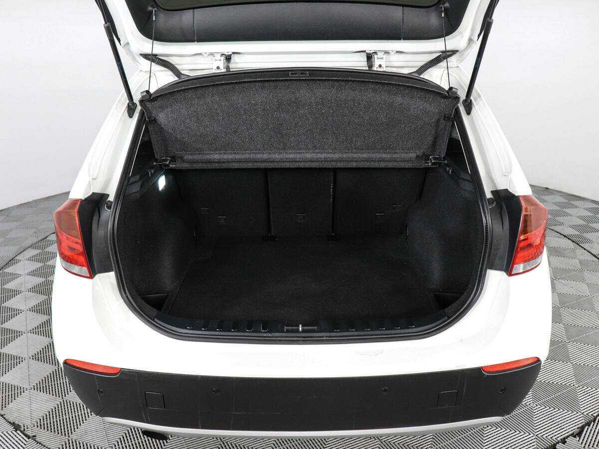 Купить BMW X1 с пробегом. Фото: #8